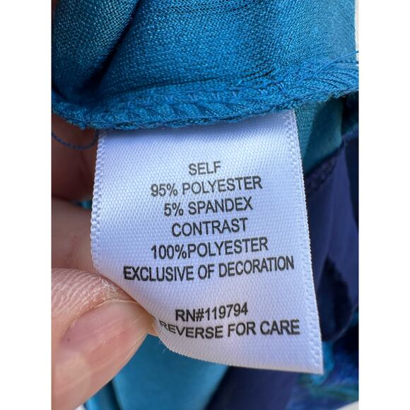 One World tunic top - Picture 5 of 8